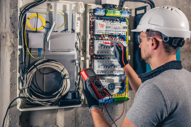 Best Emergency Electrical Repair  in Woodland, CA
